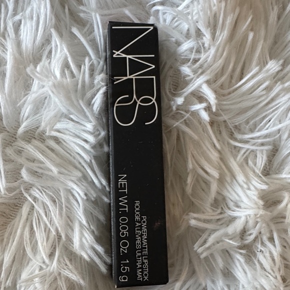 NARS PowerMatte Lipstick - American Woman - Picture 1 of 4
